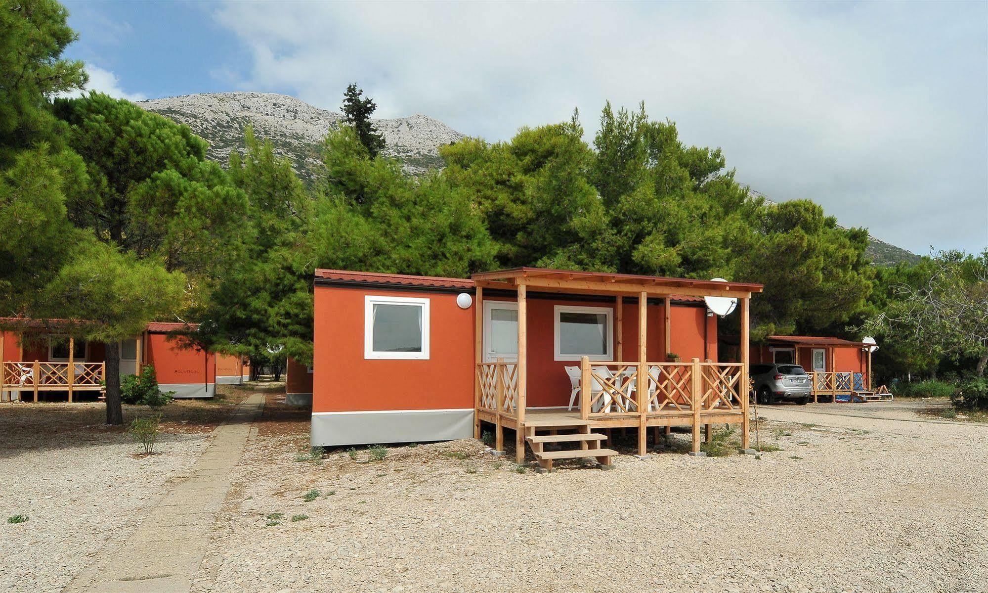 Camp Perna Hotel Kuciste Exterior foto